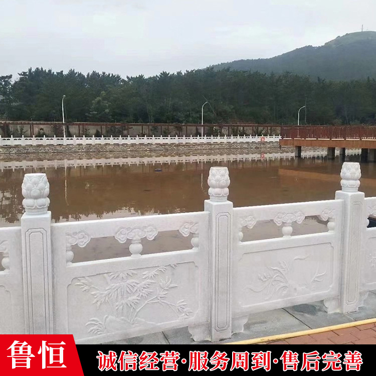汉白玉石雕栏杆制作 桥梁护栏河道石栏杆 支持来图定制