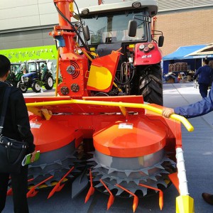 拖拉机青储机销售 牧草秸秆拖拉机 青储机牧森农业