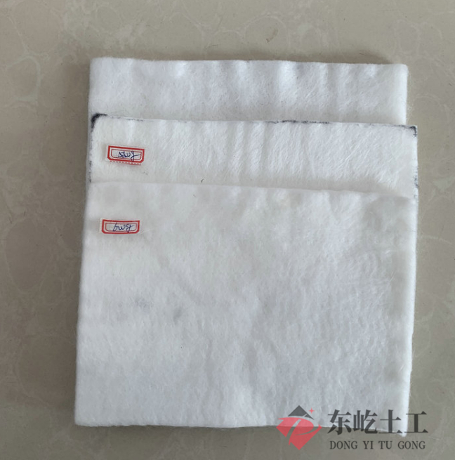 东屹土工供应 短丝针刺土工布 公路养护防渗水土工布量大优惠