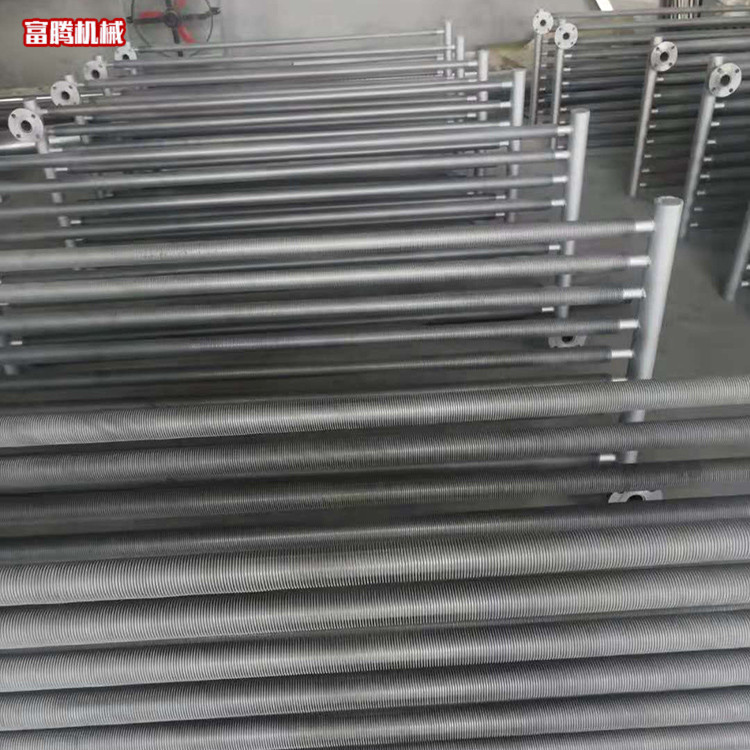 定制各种热镀锌翅片管散热器 钢制暖气片 烘干房配件