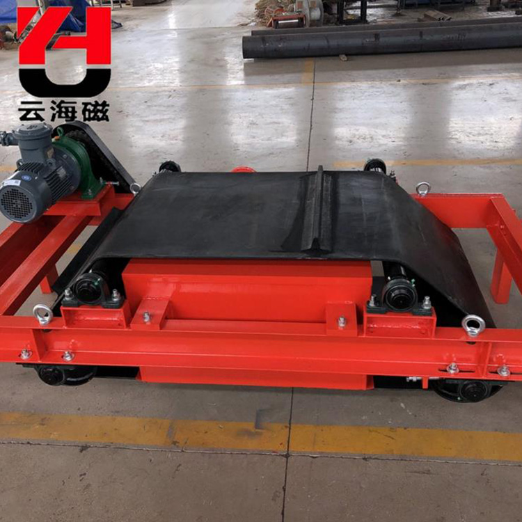加工定制永磁带式除铁器 全自动永磁除铁器 悬挂式电磁除铁器