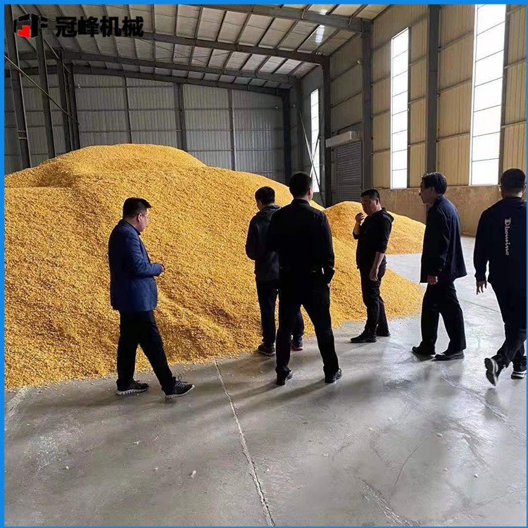 大型蒸汽玉米生产线 日产200吨 畜牧养殖用饲料压片设备 冠峰机械