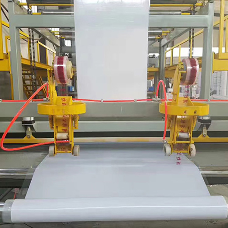 非沥青基自粘胶膜防水卷材供应 聚合物非沥青基防水材料 台运防水